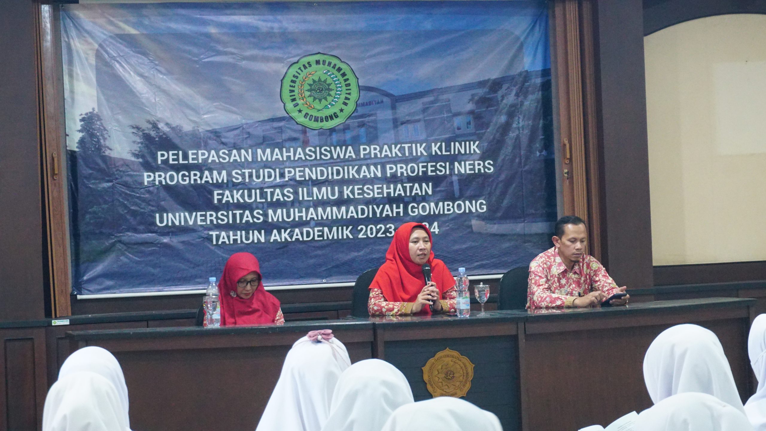 CAPPING DAY PROGRAM STUDI PENDIDIKAN PROFESI NERS PROGRAM PROFESI TA 2023/2024 FAKULTAS ILMU KESEHATAN UNIVERSITAS MUHAMMADIYAH GOMBONG